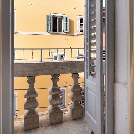 Mimi Carera Apartment & Room Rovinj Exterior photo