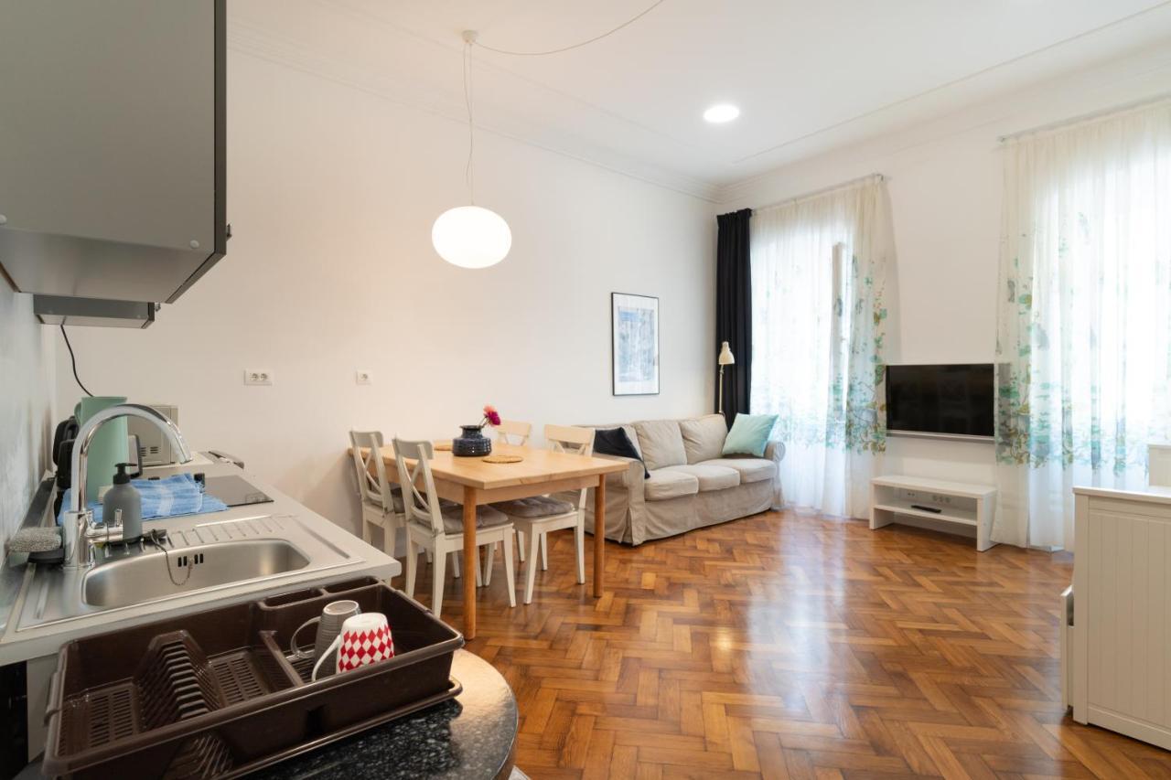 Mimi Carera Apartment & Room Rovinj Exterior photo